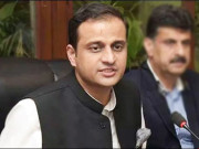 اسٹریٹ کرائمز بڑھنے پر پولیس چیف کو تبدیل کیا ایڈمنسٹریٹر کراچی مرتضیٰ وہاب