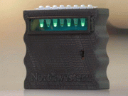 پانی میں آلودگی بتانے والا دستی ڈی این اے کمپیوٹر