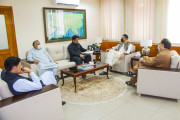 تحریک عدم اعتماد حکومت کا ن لیگ اور پیپلز پارٹی کے اراکین سے رابطوں کا فیصلہ