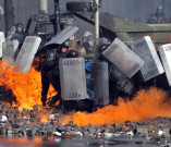 یوکرین میں حکومت مخالف مظاہرین اور پولیس میں جھڑپیں 6 اہلکاروں سمیت 26 افراد ہلاک امریکا یورپ اقوام متح?