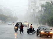 ملک میں آج سے جمعرات تک تیز آندھی و گرج چمک کے ساتھ بارش کا امکان