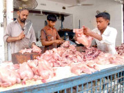 مرغی کے گوشت کا سرکاری نرخ 365 روپے فی کلو مقرر