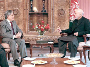 اسحٰق ڈار کی کرزئی سے ملاقات پاکستان و افغانستان مشترکہ دشمنوں سے ملکر نمٹنے پر متفق