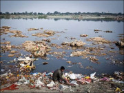 آلودہ دریائے راوی انسانوں اور آبی حیات کے لیے بڑا خطرہ بن گیا