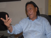 جامعہ کراچی میں گاﺅن نہ پہننے پر نکالا گیا تو دوبارہ کلاس میں نہ گیا معروف شاعر جاوید صبا کی کتھا