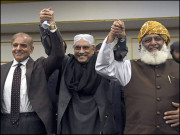 تحریک عدم اعتماد اور عوام