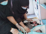 لکی مروت میں خاتون نے ایمبولینس میں 3 بچوں کو جنم دے دیا