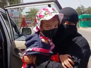 بھارت میں قید پاکستانی خاتون کی بیٹی کے ساتھ وطن واپسی