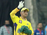 مہندرا سنگھ دھونی نے ٹوئنٹی 20 میں کیچز کی ڈبل سنچری مکمل کرلی