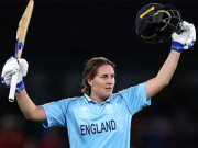 سنچری کے باوجود ٹیم کو فتح نہ دلانے پر نٹالی اسکوائر کا دل ٹوٹ گیا