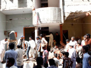 لیاقت آباد گھر میں گیس کے دھماکے سے 4 افراد جھلس گئے  