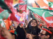 پی ٹی آئی نے کراچی میں جلسے کا اعلان کردیا
