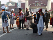 بیساکھی میلہ بھارتی سکھ یاتری پاکستان پہنچ گئے