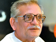 معروف بھارتی شاعر نغمہ نگار گلزار آئندہ ماہ پاکستان آئیں گے