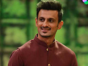 شعیب ملک کی مونچھیں سوشل میڈیا پر زیر بحث