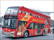 پنجاب کے مزید چار شہروں میں ڈبل ڈیکر بس سروس شروع کرنے کا فیصلہ