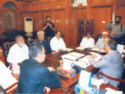 اخبار فروشاں کے اسٹال تجاوزات کے زمرے میں نہیں آتےکمشنر