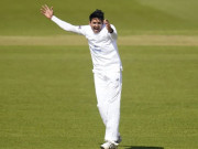 انگلش کاؤنٹی چیمپئن شپ میں فاسٹ بولر محمد عباس کی تباہ کن بولنگ