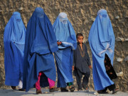 امیرِطالبان نے خواتین کے لیے برقع پہننا لازمی قرار دیدیا