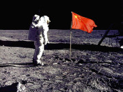 چین چاند پر 