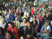 کراچی میں تحریک انصاف کا احتجاجی دھرنا ختم رہنماؤں پر مقدمات درج