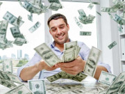 دودھ خریدنے کیلئے دکان پر آنے والا شخص اچانک کروڑ پتی بن گیا