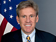 اسلام مخالف فلم کیخلاف مختلف ممالک میں مظاہرے لیبیا میں مظاہرین نے امریکی قونصل خانہ جلادیا سفیر سمیت 4