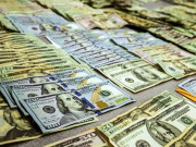 اجنبی کے مشورے نے خاتون کو 80 کروڑ سے زائد رقم کا مالک بنا دیا