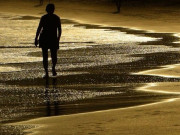 بھارت میں مساج کے بہانے برطانوی خاتون کیساتھ شوہر کے سامنے جنسی زیادتی