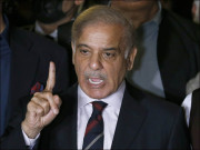 بجلی کی لوڈشیڈنگ کے خاتمے کیلئے مل کر کام کرنا ہے وزیراعظم