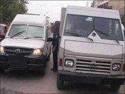 گوجرانوالہ کیش وین کا ڈرائیور ساڑھے 16 کروڑ روپے لے کر فرار