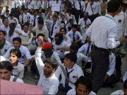 توہین رسالتؐ کے واقعات کوئٹہ میں طلبا کا بھارت کے خلاف احتجاج