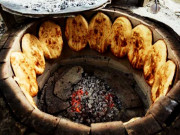 روٹی کی قیمت نہ بڑھانے پر نان بائیوں کی خیبر پختونخوا میں ہڑتال