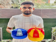 قومی ٹیم کے کپتان بابر اعظم  آئی سی سی کی خصوصی کیپس ملنے پرخوش