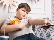 بچپن میں موٹاپے کا شکار افراد کے ڈیمینشیا میں مبتلا ہونے کے خطرات بڑھ جاتے ہیں تحقیق