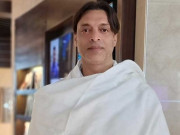 شعیب اختر سعودی عرب کے سرکاری مہمان بن کر حج ادائیگی کیلئے روانہ