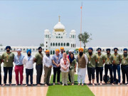 برطانوی سکھ فوجیوں کا کرتارپور واہگہ بارڈر سمیت دیگر تاریخی مقامات کا دورہ