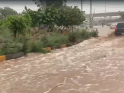 راولپنڈی اسلام آباد میں موسلادھار بارش سے نشیبی علاقے زیر آب آگئے