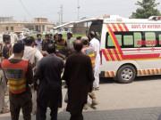 مردان میں پولیس چوکی پر بم حملے میں اہلکار شہید ہوگیا