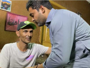 عمر اکمل گلے شکوے بھلا کر ذوالقرنین کی عیادت کیلئے پہنچ گئے