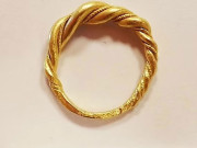 1200 سال پُرانی وائکنگز دور کی سونے کی انگوٹھی دریافت