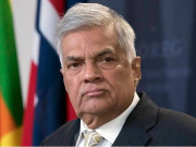 وکرما سنگھے نے سری لنکا کے عبوری صدر کا حلف اٹھا لیا