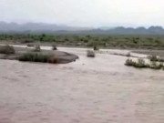 لسبیلہ کے قریب سیلابی ریلے سے پل ٹوٹنے سے سندھ اور بلوچستان کا زمینی رابطہ منقطع