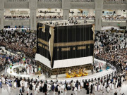 تاریخ میں پہلی بار یکم محرم کوغلاف کعبہ تبدیل کردیا گیا