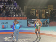 کامن ویلتھ گیمز پاکستانی ریسلرز انعام بٹ چاندی اور عنایت اللہ کانسی کا تمغہ لینے میں کامیاب