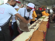 میکسیکو میں 2427 فٹ طویل ٹورٹا سینڈوچ بنانے کا ریکارڈ