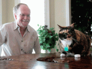 بلی نے گھر میں چوری کی واردات ناکام بنا دی