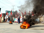 بلدیاتی آرڈیننس کے خلاف حیدرآباد میں جزوی اندرون سندھ مکمل ہڑتال فائرنگ سے ایک ہلاک20زخمی 