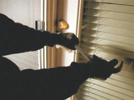 داتا دربار کے علاقے میں چوری کی بڑی واردات