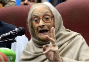 ایک فرد واحد کے سوا تمام پختون میرے بیٹے ہیں بیگم نسیم ولی